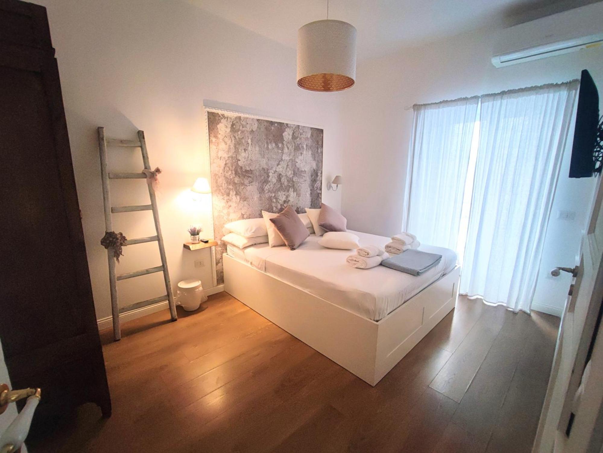 Annamaria Rooms Neapel Zimmer foto